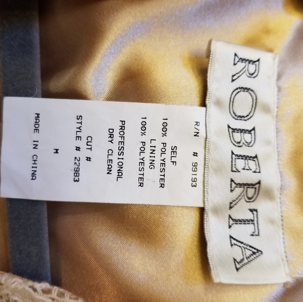 ROBERTA Cream Lace Bolero jacket - Picture 5 of 7